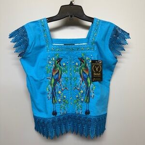 Guayaberas NWT Women's Blue Embroidered Birds Blouse SIZE 8